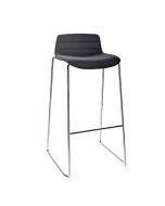 Brunner Fina Bar 6461 Barhocker mit Kufengestell und Vollpolsterschale