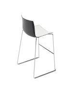 Arper Catifa 46 0471 Barhocker mit Kufengestell - Schale schwarz / weiß (auf Lager)
