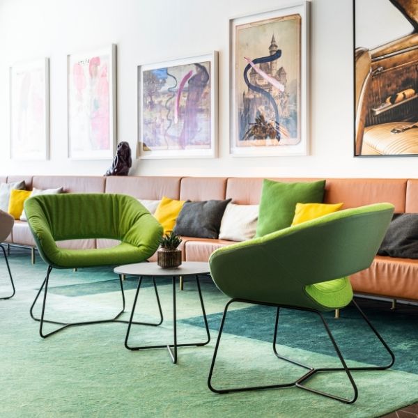 Averio Lounge
